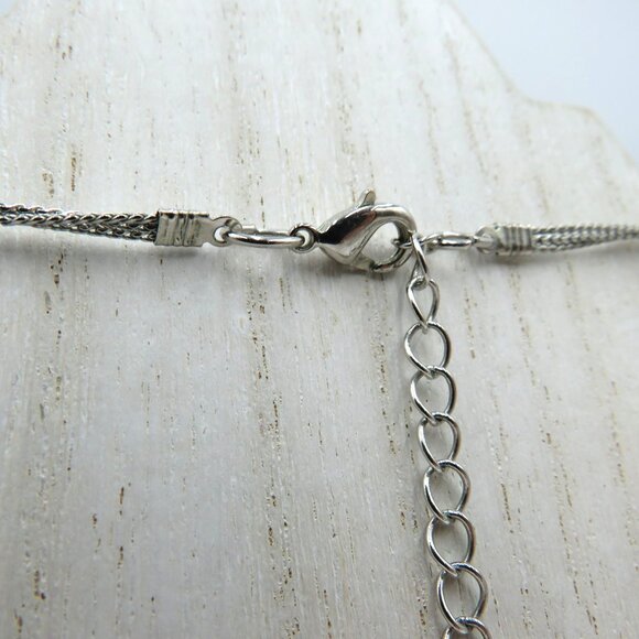 Long Layered Mother of Pearl Shell Necklace 24" Silver Tone Beads Adjustable - Picture 6 of 6